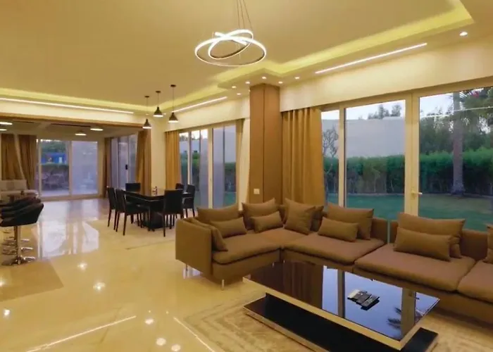 Villa Amwaj Elite